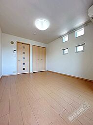 ジュネス1番館 101 1階1Kのリビング/ダイニング