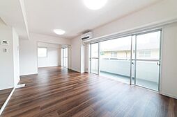 PLENDY南町田グランベリーパーク 202 2階3LDKのリビング/ダイニング