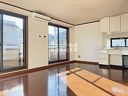 代田一丁目戸建て 1 2階3LDKのリビング/ダイニング