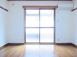 アドニス登戸 202 2階1Kのリビング/ダイニング