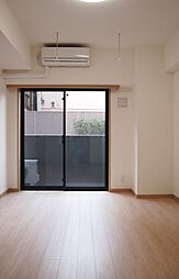 ルーブル高田馬場参番館 7階2DKのリビング/ダイニング