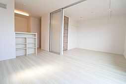 本根通 3階2LDKのリビング/ダイニング