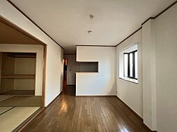 ヴィラドマーニ一橋学園 101 1階2LDKのリビング/ダイニング