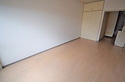 ファミールクルス 2階ワンルームのリビング/ダイニング