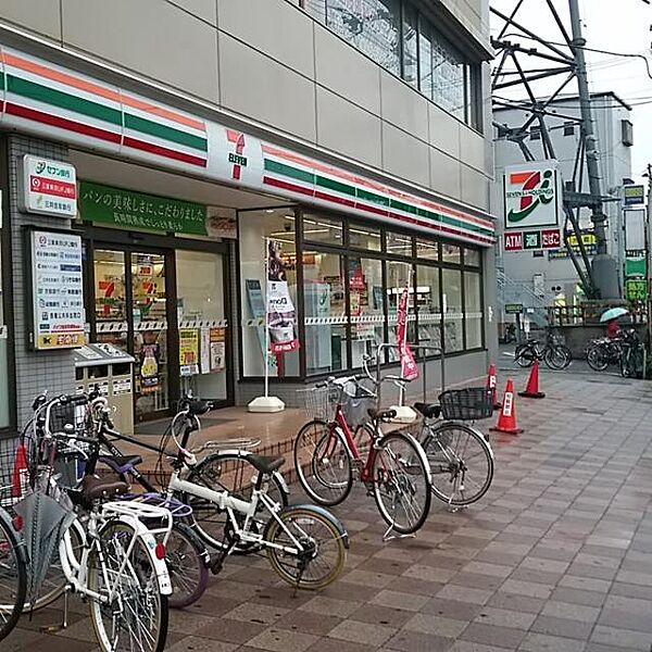 画像24:セブンイレブン大阪出戸駅前店 329m
