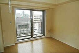 TKフラッツ渋谷 10階ワンルームのリビング/ダイニング