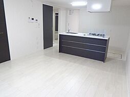 フランシーズ 102 1階1LDKのリビング/ダイニング