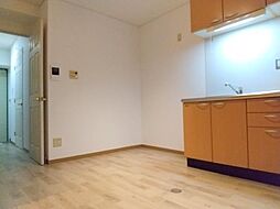 都営新宿線 篠崎駅 徒歩3分の賃貸マンション 4階1DKのリビング/ダイニング