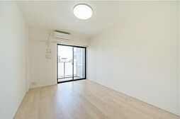 セントラルプレイス新宿御苑前 4階ワンルームのリビング/ダイニング