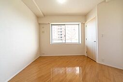 JR総武線 東中野駅 徒歩1分の賃貸マンション 5階1LDKのリビング/ダイニング