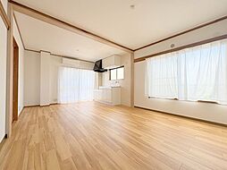 ＡＤセンターコート 3階1LDKのリビング/ダイニング