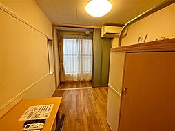 レオパレス彩 1階1Kのリビング/ダイニング