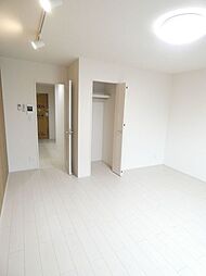 阪急千里線 豊津駅 徒歩9分の賃貸アパート 3階1Kのリビング/ダイニング