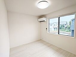 パーシモン グレイス 2階2LDKのリビング/ダイニング