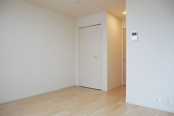 ジュネス・M_内装_2