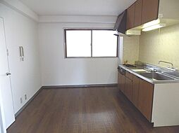 ロータリービルド南花田 3階2DKのリビング/ダイニング