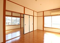 ペルソーナ 2階2Kのリビング/ダイニング