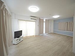 鈴栄第三ビル 2階1DKのリビング/ダイニング