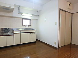 五月ビル 2階2DKのリビング/ダイニング