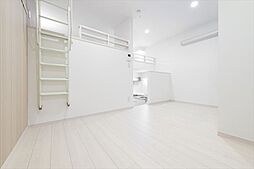 Rumah KL 203 2階1Kのリビング/ダイニング