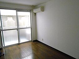 調布レジデンス 1階1Kのリビング/ダイニング