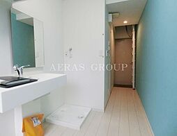 セブンス新宿 2階ワンルームのリビング/ダイニング