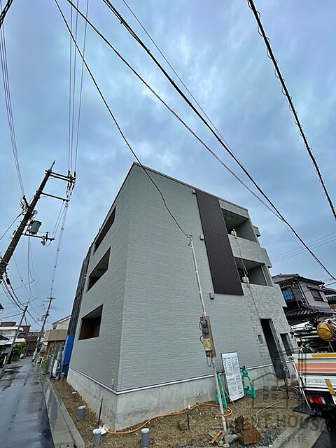 13 / 35