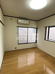 シルキーハイツ 203 2階1Kのリビング/ダイニング