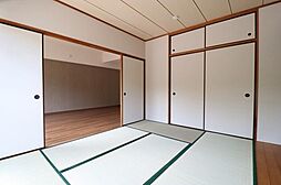 アーバンクレスト 1階3LDKのリビング/ダイニング