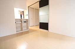 プレジオ志村 1階1LDKのリビング/ダイニング