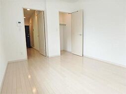 多摩都市モノレール 甲州街道駅 徒歩1分の賃貸マンション 1階1Kのリビング/ダイニング