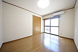 ブリックアーバー 203 2階1Kのリビング/ダイニング