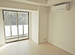 ヴェルデュール高田馬場 10階1Kのリビング/ダイニング