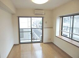 VILLA FOREST千鳥 2階ワンルームのリビング/ダイニング