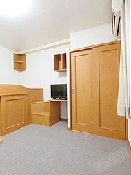 レオパレス山坂 1階1Kのリビング/ダイニング