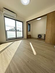 Osaka Metro谷町線 平野駅 徒歩3分の賃貸アパート 4階1LDKのリビング/ダイニング