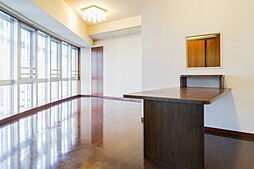 東京メトロ日比谷線 六本木駅 徒歩7分の賃貸マンション 8階1LDKのリビング/ダイニング