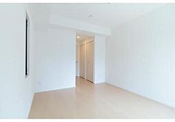 ＵＰＰＥＲ ＦＩＥＬＤ ＷＯＯＤ 3階1Kのリビング/ダイニング