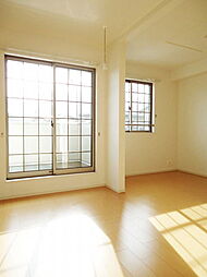 グロリアス　ホームII 2階2LDKのリビング/ダイニング