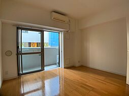 ディアウス両国 204 2階1Kのリビング/ダイニング