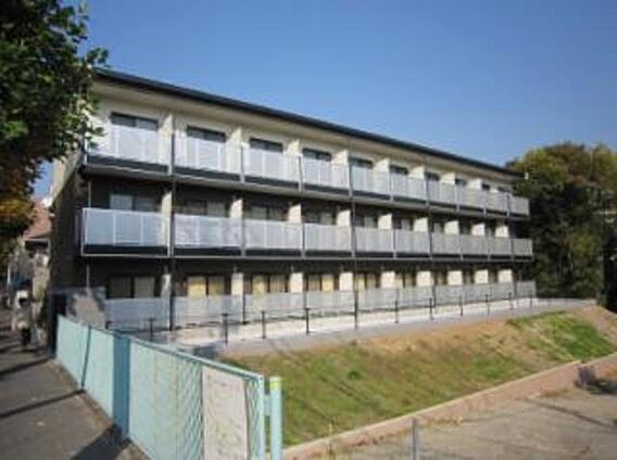 レオパレスホワイトヒルズ西生田_トップ画像