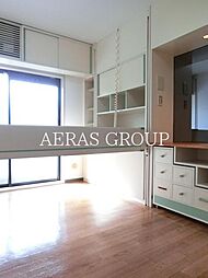 ラ・レジダンス・ド・グランドゥール 2階ワンルームのリビング/ダイニング