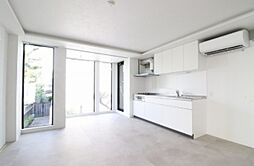 Huit神楽坂 2階3LDKのリビング/ダイニング