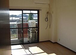 けやきガーデン 3階3DKのリビング/ダイニング