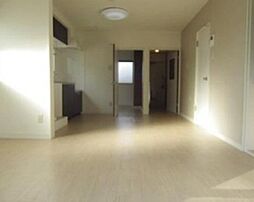 アイゼンコーポ 1階1LDKのリビング/ダイニング