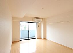 アーバニタ 3階1Kのリビング/ダイニング