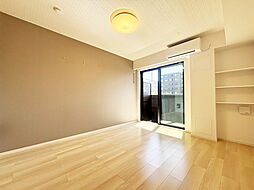 グリーンフィールドH 505 5階1Kのリビング/ダイニング