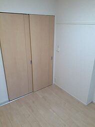 サン・グレース 1階1LDKのリビング/ダイニング