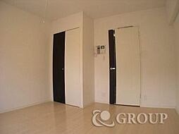 CYNTHIA　Four-D目黒大橋 3階1Kのリビング/ダイニング