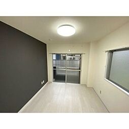 メゾンラハイナ 1階ワンルームのリビング/ダイニング